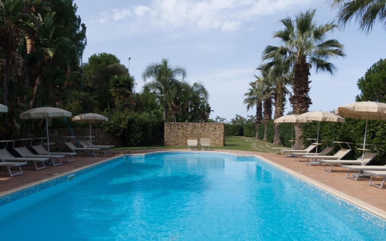 Agriturismo Villa Luca Sant'Agata di Militello Luaran gambar