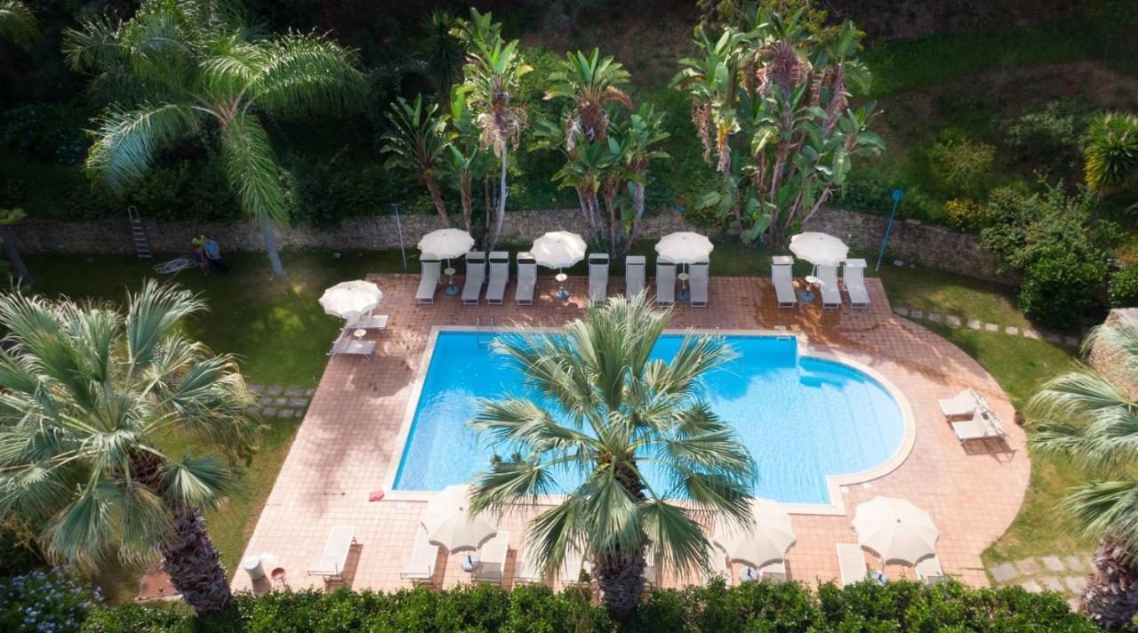 Agriturismo Villa Luca Sant'Agata di Militello Luaran gambar