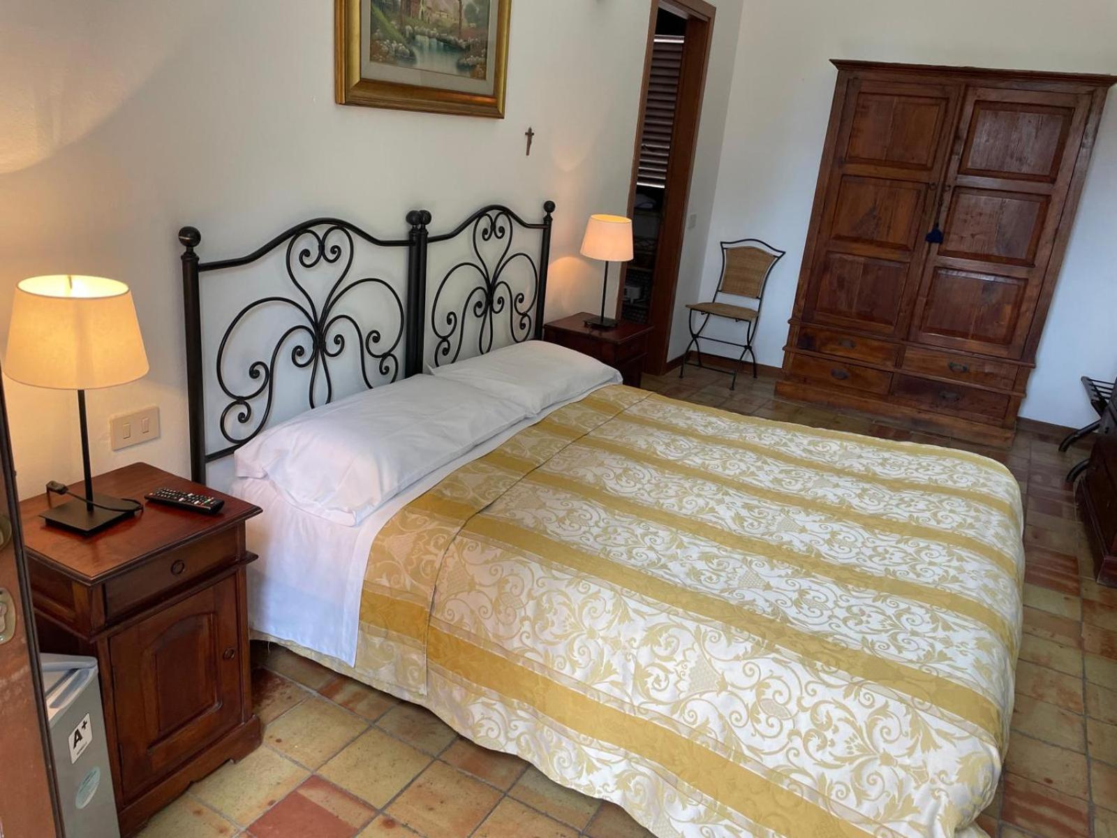 Agriturismo Villa Luca Sant'Agata di Militello Luaran gambar