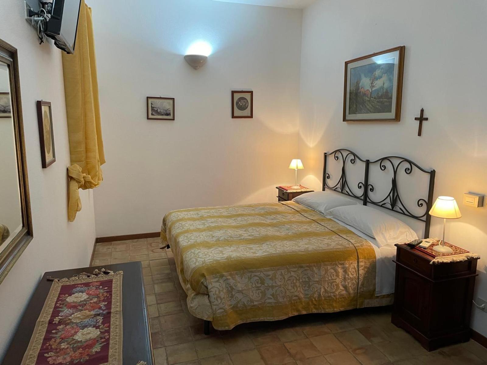 Agriturismo Villa Luca Sant'Agata di Militello Luaran gambar