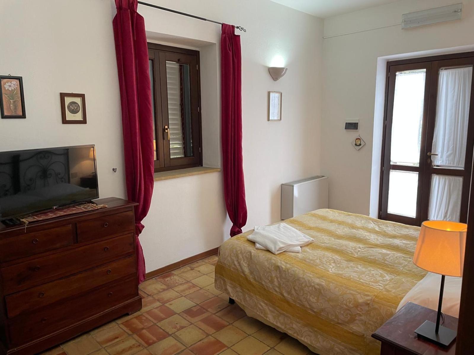 Agriturismo Villa Luca Sant'Agata di Militello Luaran gambar